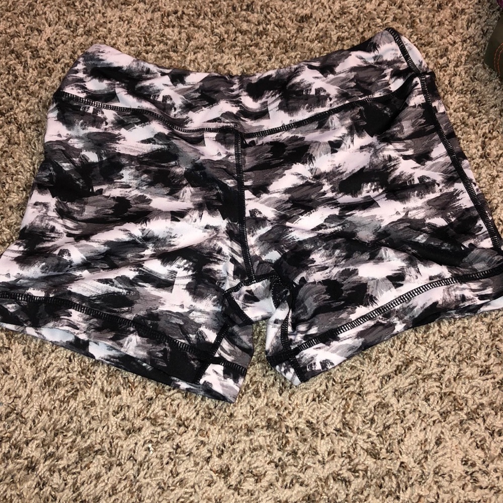 Gray and White Spandex